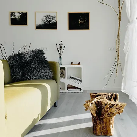 Apartman M Butterfly Alvorge
