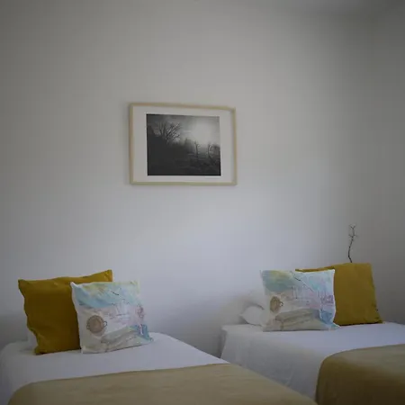 M Butterfly Apartment *