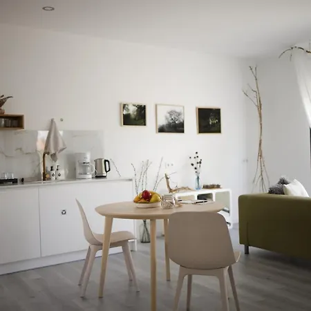 M Butterfly Apartment Alvorge